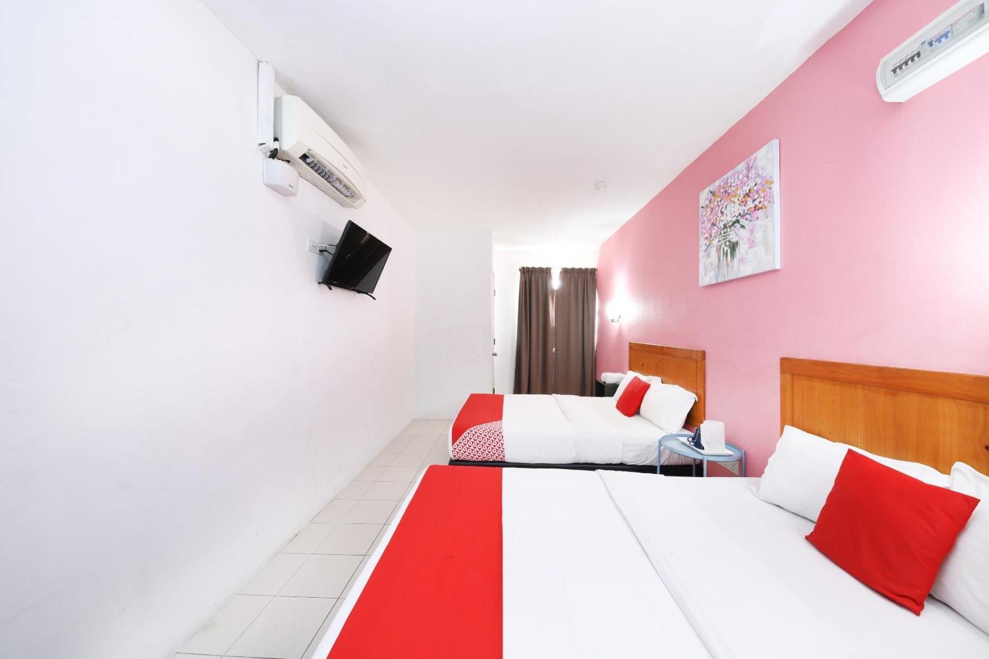 Super Oyo 502 Midah Inn Puchong Buitenkant foto