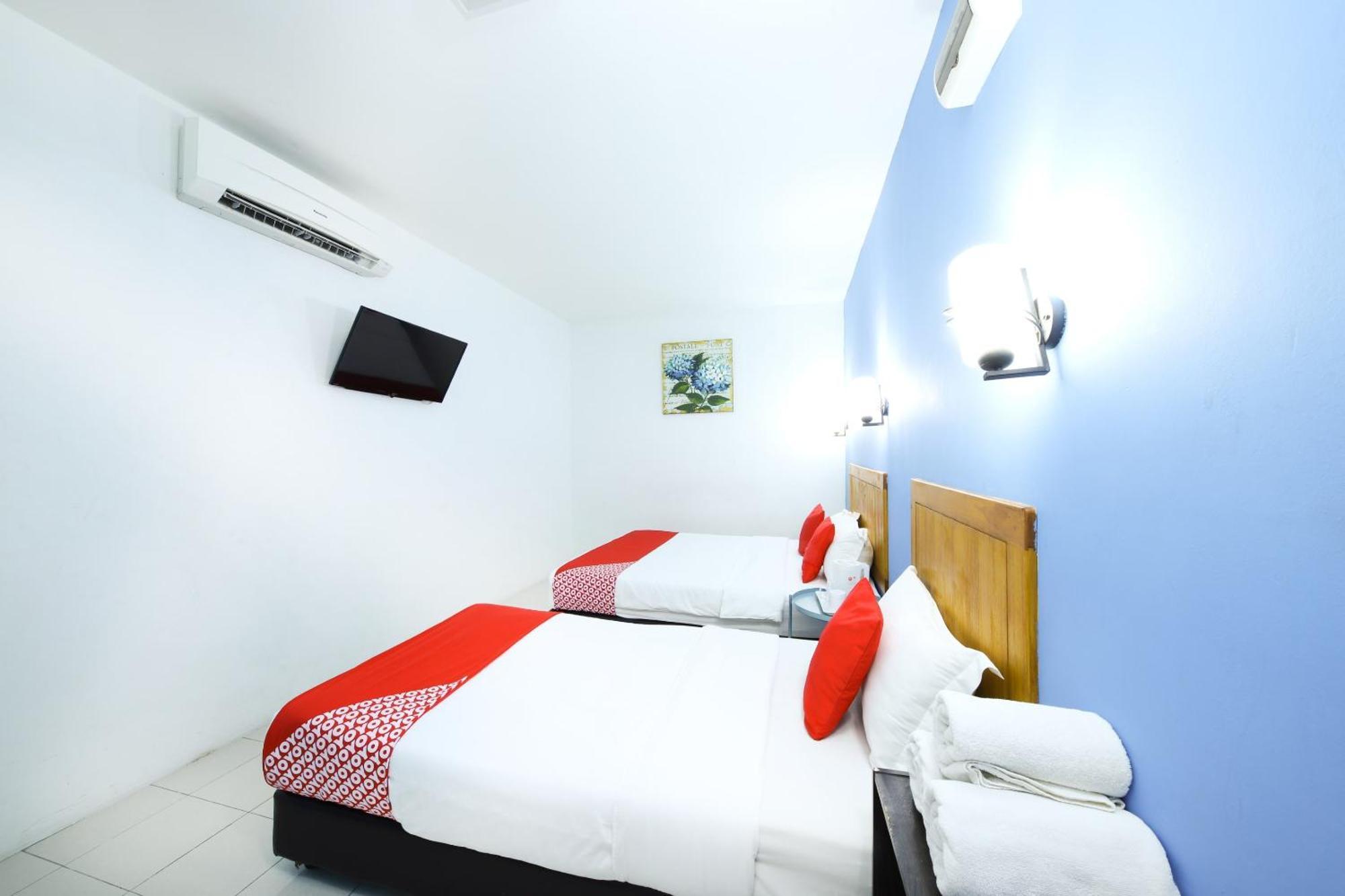 Super Oyo 502 Midah Inn Puchong Buitenkant foto