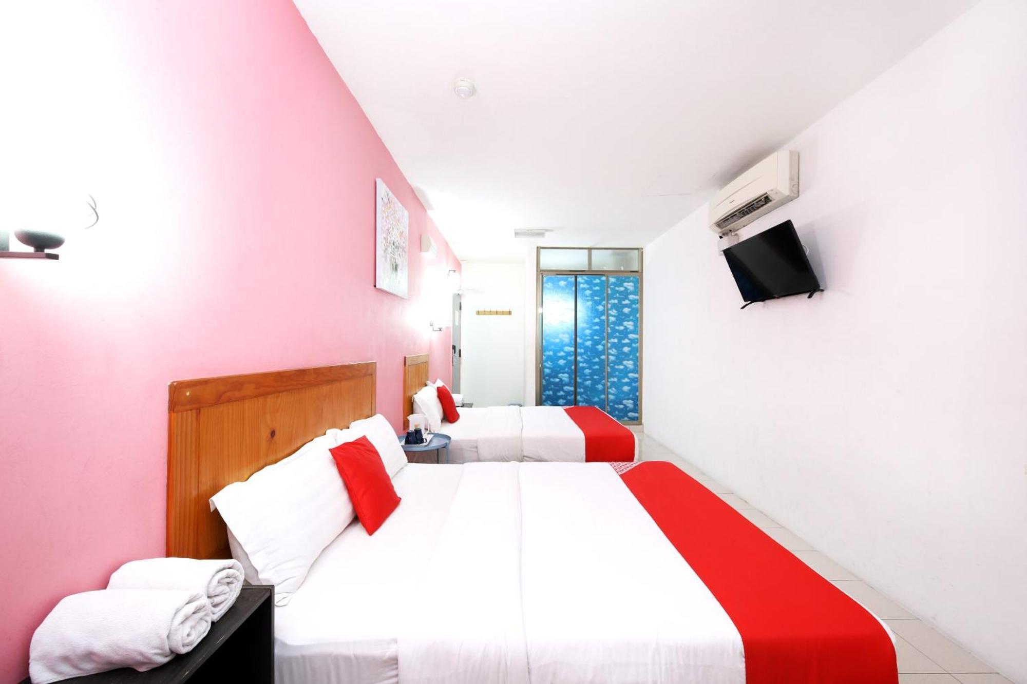Super Oyo 502 Midah Inn Puchong Buitenkant foto